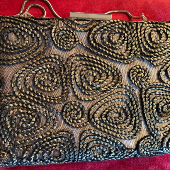 Authentic Carmen Marc Volvo Clutch Purse - Picture 1 of 4